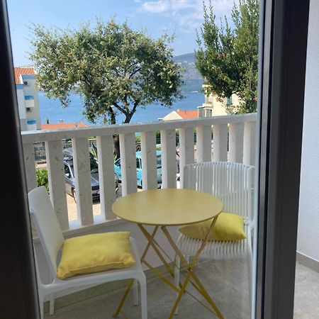Apartments Milicevic Херцег Нови Екстериор снимка