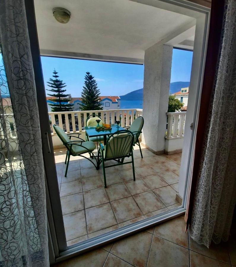 Apartments Milicevic Херцег Нови Екстериор снимка