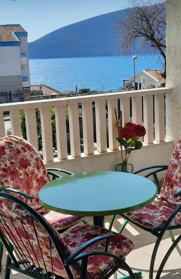 Apartments Milicevic Херцег Нови Екстериор снимка