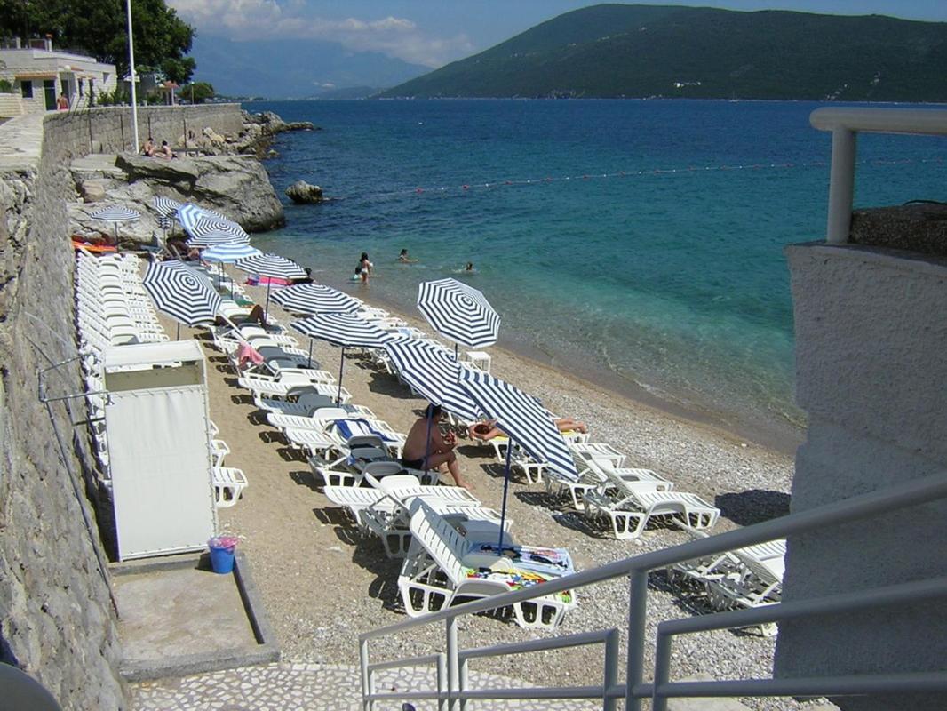 Apartments Milicevic Херцег Нови Екстериор снимка