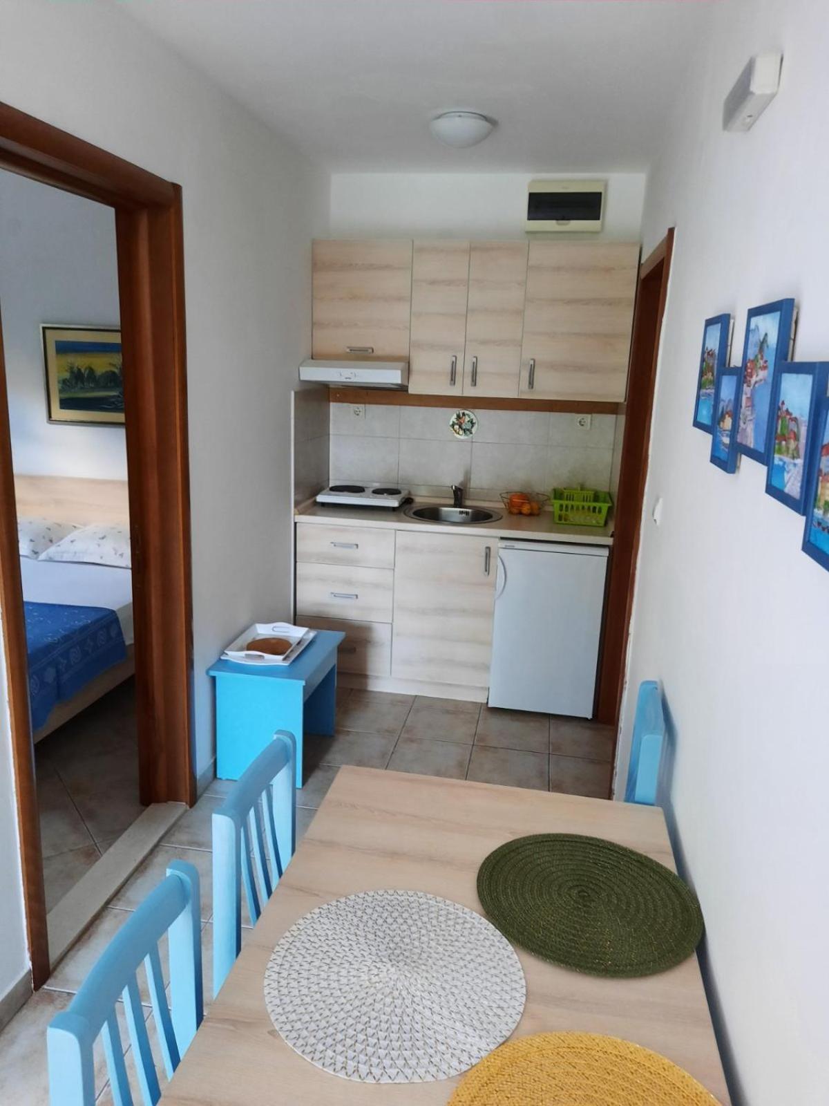 Apartments Milicevic Херцег Нови Стая снимка