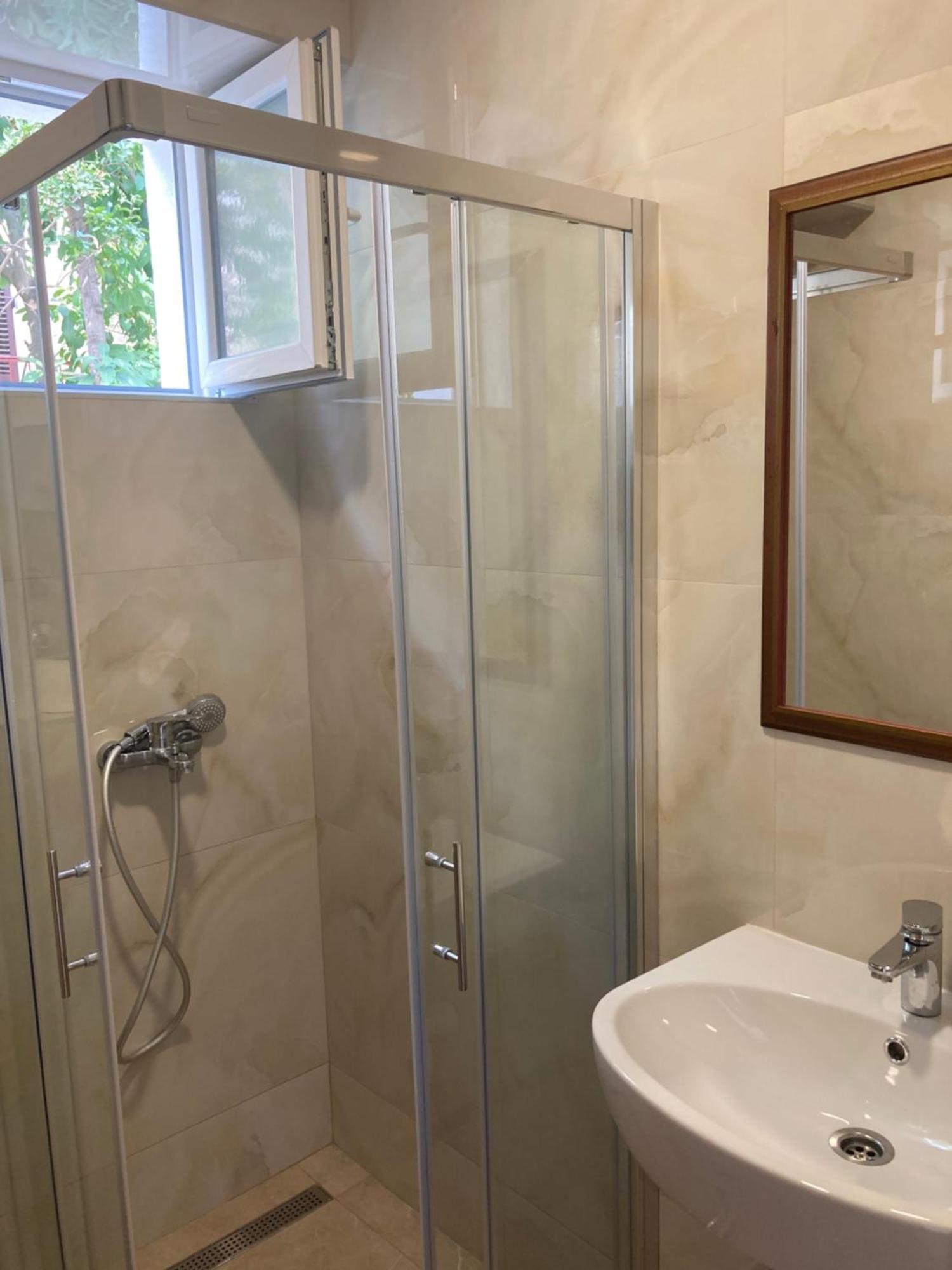 Apartments Milicevic Херцег Нови Екстериор снимка