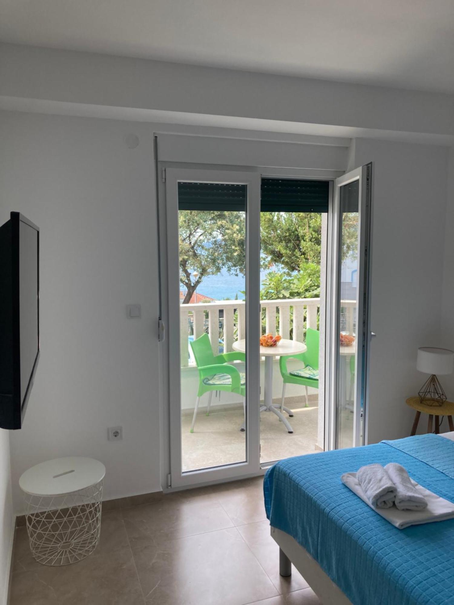 Apartments Milicevic Херцег Нови Екстериор снимка